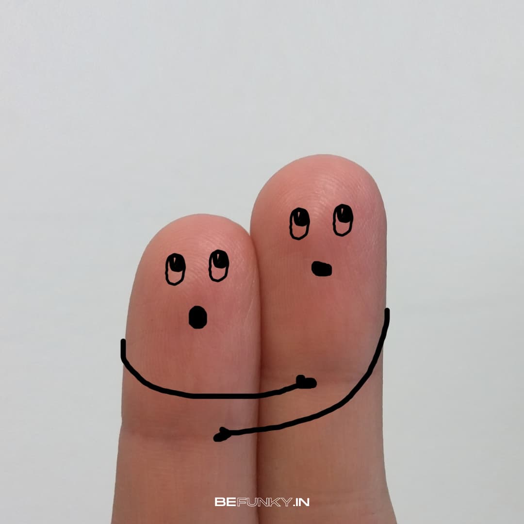 happy hug day finger image